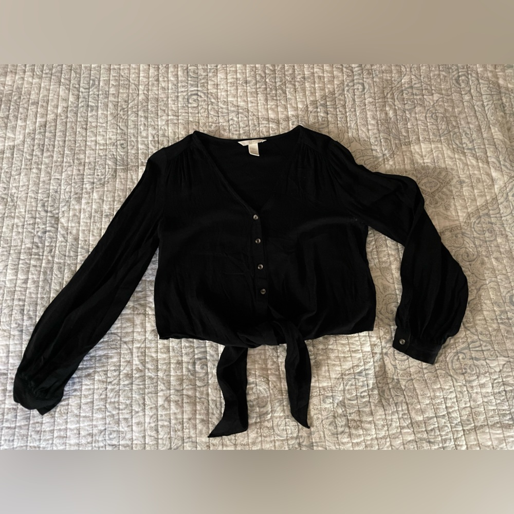 H & M - Black blouse, size 2